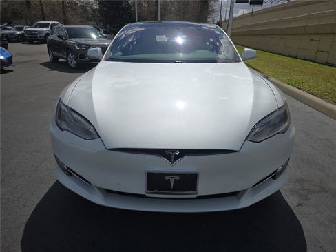 Used 2019 Tesla Model S 100D image 2