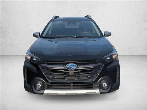Used 2024 Subaru Outback Touring XT AWD/4WD image 2