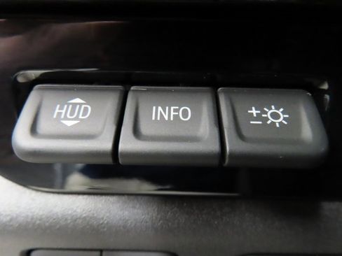 Used 2025 Chevrolet Silverado 1500 ZR2 w/ Technology Package image 62