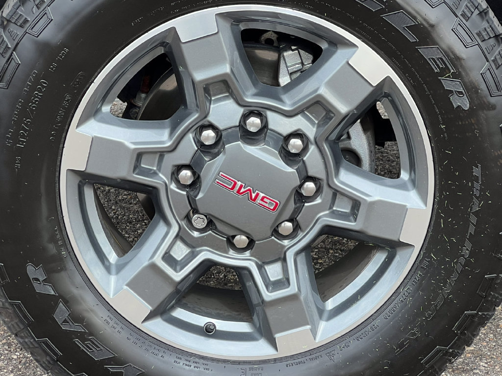 Used 2025 GMC Sierra 2500 SLT w/ Texas SLT Premium Package AWD/4WD image 9