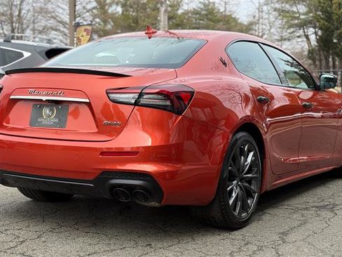 Used 2022 Maserati Ghibli Modena Q4 image 5