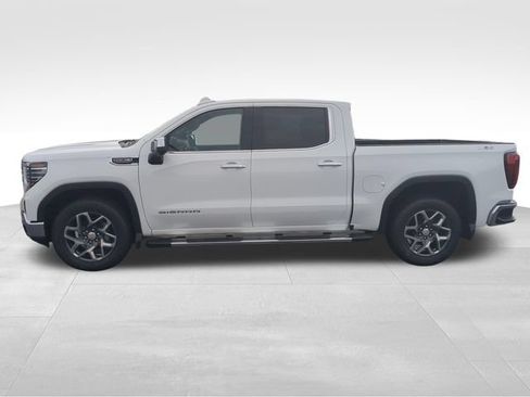 Used 2024 GMC Sierra 1500 SLT w/ SLT Premium Plus Package AWD/4WD image 2