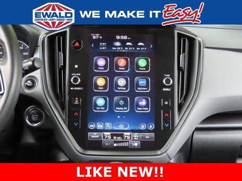 Used 2024 Subaru Crosstrek 2.5i Limited image 17