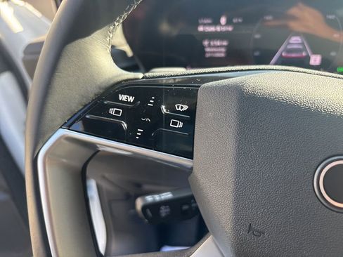 Used 2025 Audi Q5 Premium Plus w/ Premium Plus image 24