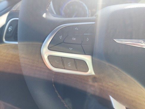 New 2026 Chrysler Pacifica Pinnacle image 10