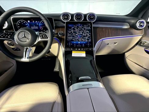 New 2026 Mercedes-Benz GLC 300 4MATIC image 7
