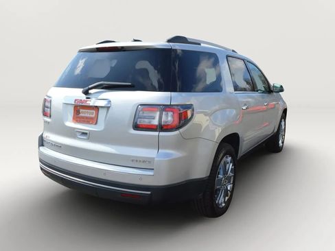 Used 2017 GMC Acadia Limited SLT AWD/4WD image 8