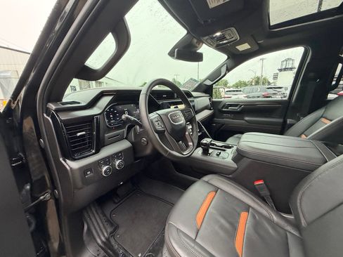 Used 2025 GMC Sierra 1500 AT4 AWD/4WD image 10