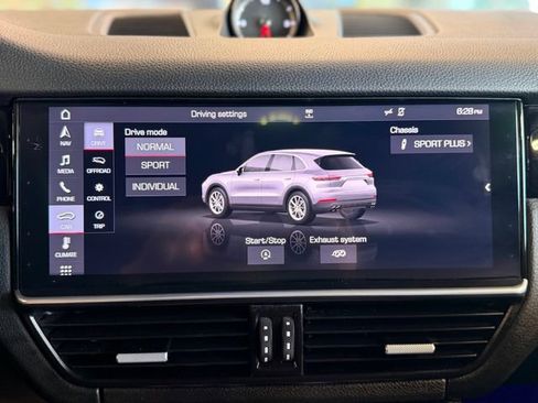 Used 2019 Porsche Cayenne S AWD/4WD image 31