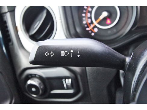 Used 2025 Jeep Wrangler Unlimited Sport AWD/4WD image 20