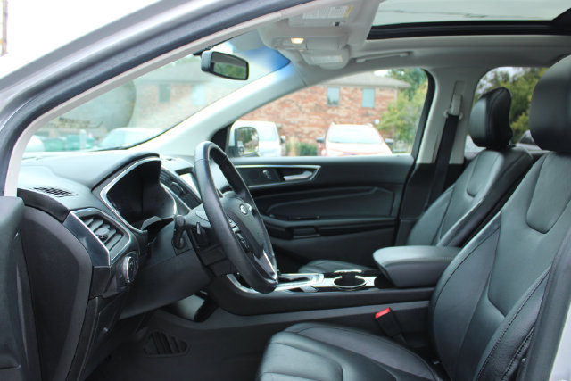 Used 2016 Ford Edge Titanium w/ Canadian Touring Package AWD/4WD image 13
