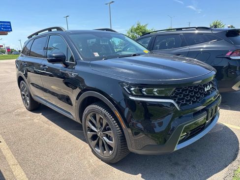 Used 2023 Kia Sorento SX Prestige AWD/4WD image 2