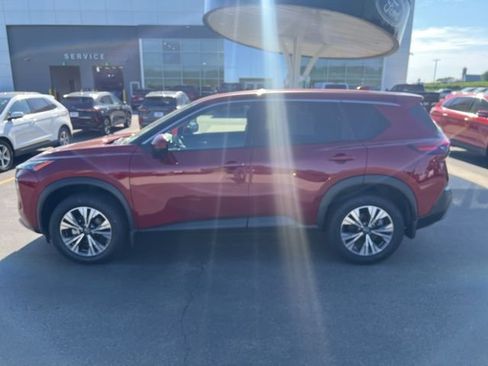 Used 2023 Nissan Rogue SV AWD/4WD image 8