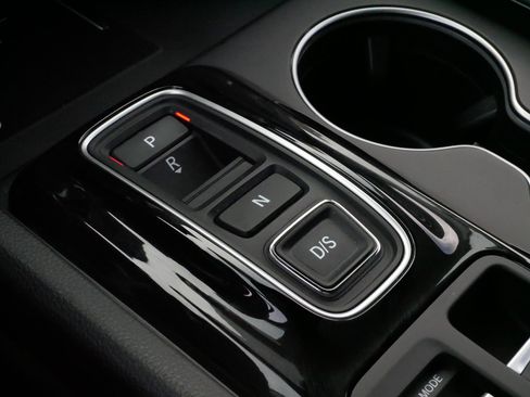 Certified 2026 Honda Pilot Black Edition image 24