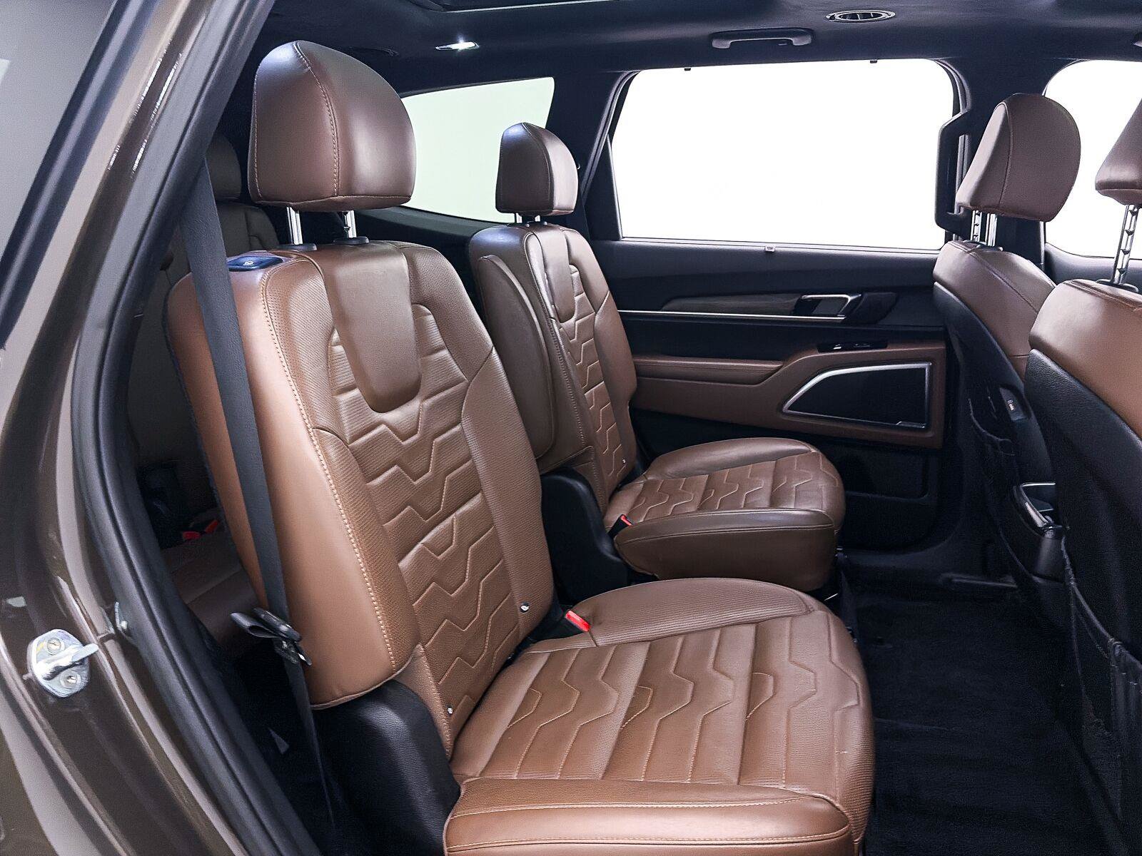Used 2022 Kia Telluride SX w/ SX Prestige Package AWD/4WD image 39