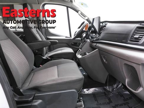 Used 2023 Ford Transit 350 XLT image 23