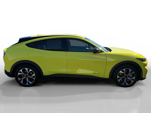 Certified 2025 Ford Mustang Mach-E Select w/ Comfort Package Lite RWD image 6