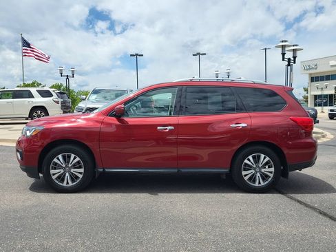Used 2020 Nissan Pathfinder SL AWD/4WD image 7