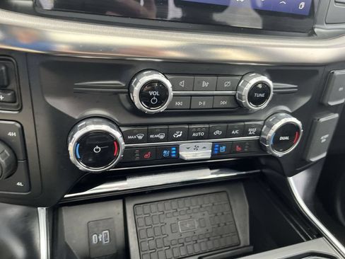 Used 2023 Ford F150 Raptor w/ Raptor 37 Performance Package AWD/4WD image 19