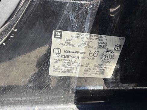 Used 2015 Chevrolet Silverado 2500 High Country image 23