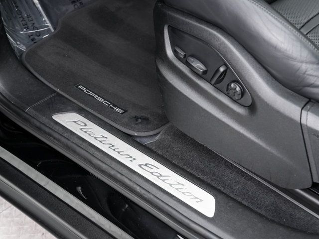 Certified 2023 Porsche Cayenne Platinum Edition AWD/4WD image 11