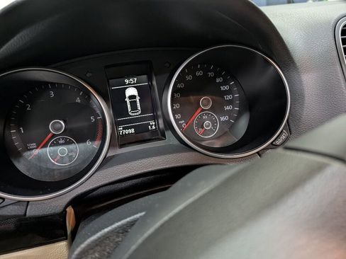 Used 2011 Suzuki SX4 AWD Hatchback image 36