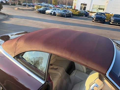 Used 2018 Mercedes-Benz E 400 4MATIC Cabriolet image 28