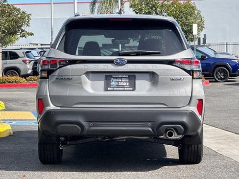 New 2025 Subaru Forester Touring w/ Protection Package AWD/4WD image 5