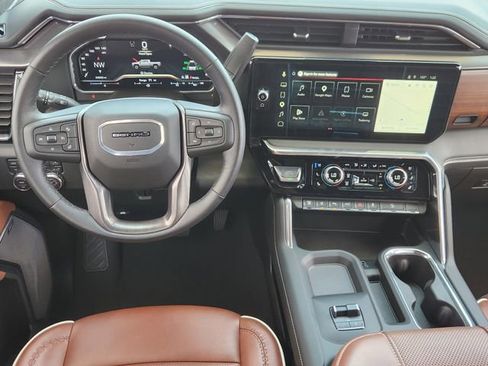 Used 2025 GMC Sierra 2500 Denali Ultimate w/ Max Trailering Package AWD/4WD image 23