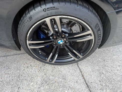 Used 2015 BMW M4 Convertible RWD image 13