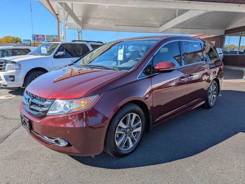 Used 2016 Honda Odyssey Touring image 3