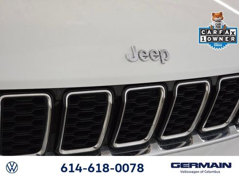 Used 2023 Jeep Grand Cherokee Limited AWD/4WD image 14