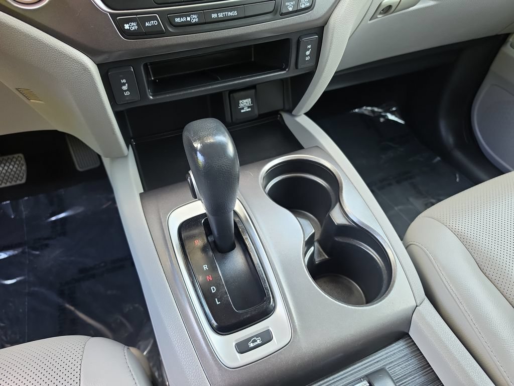 Used 2018 Honda Ridgeline RTL image 16