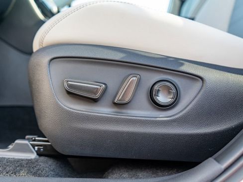 New 2025 Toyota RAV4 XLE Premium image 19