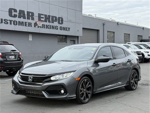 Used 2019 Honda Civic Sport image 4