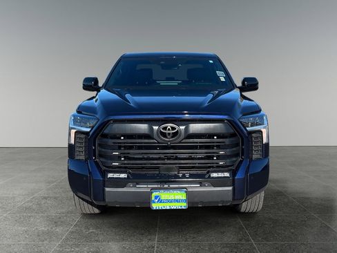 Used 2025 Toyota Tundra Limited image 2