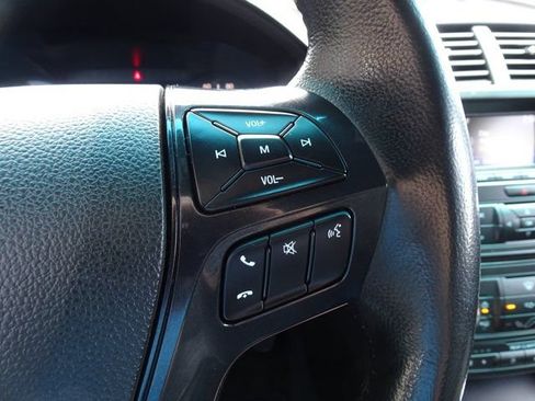 Used 2016 Ford Explorer XLT FWD image 24