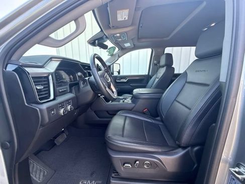 Used 2024 GMC Sierra 2500 Denali w/ Technology Package AWD/4WD image 27