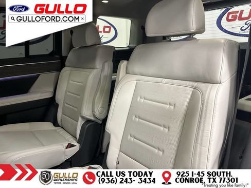 Used 2025 Hyundai Santa Fe Calligraphy AWD/4WD image 13