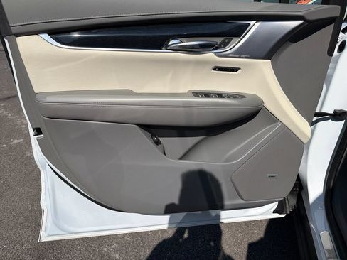Certified 2024 Cadillac XT6 Premium Luxury w/ Technology Package AWD/4WD image 12