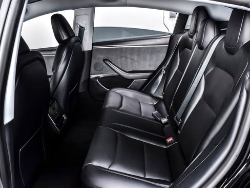 Used 2024 Tesla Model 3 Long Range AWD/4WD image 19
