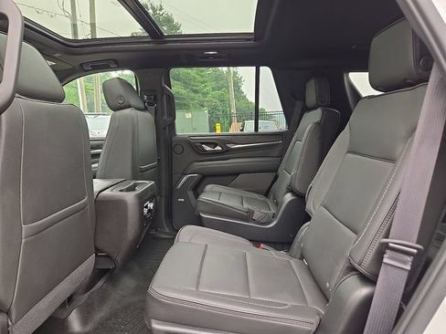 Used 2021 GMC Yukon Denali AWD/4WD image 10