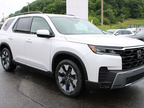 New 2026 Honda Pilot Elite image 4