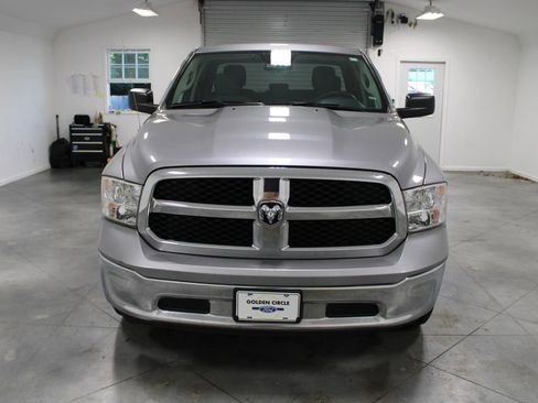 Used 2024 RAM 1500 Classic SLT AWD/4WD image 3