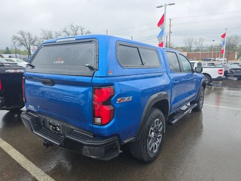 Used 2024 Chevrolet Colorado Z71 w/ Z71 Convenience Package 2 AWD/4WD image 5