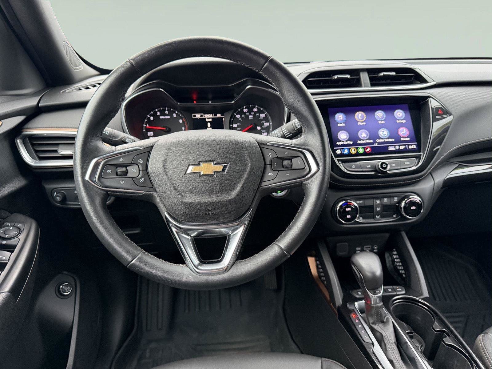 Used 2023 Chevrolet TrailBlazer ACTIV w/ Sun and Liftgate Package AWD/4WD image 33
