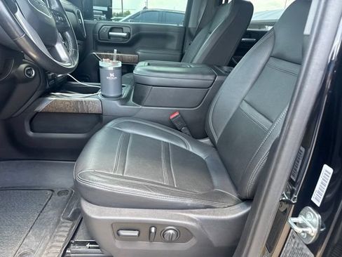 Used 2021 GMC Sierra 2500 Denali w/ Denali Black Diamond Edition AWD/4WD image 6