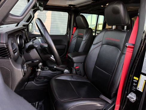 Used 2020 Jeep Wrangler Unlimited Rubicon w/ Quick Order Package 28Y Recon AWD/4WD image 21
