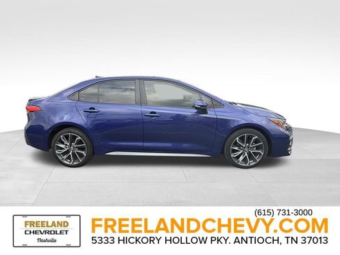 Used 2021 Toyota Corolla SE image 2