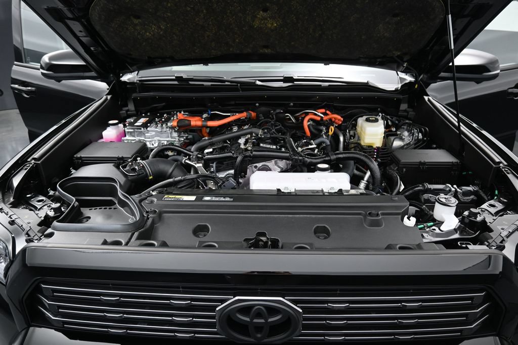 Certified 2026 Toyota 4Runner Platinum AWD/4WD image 41